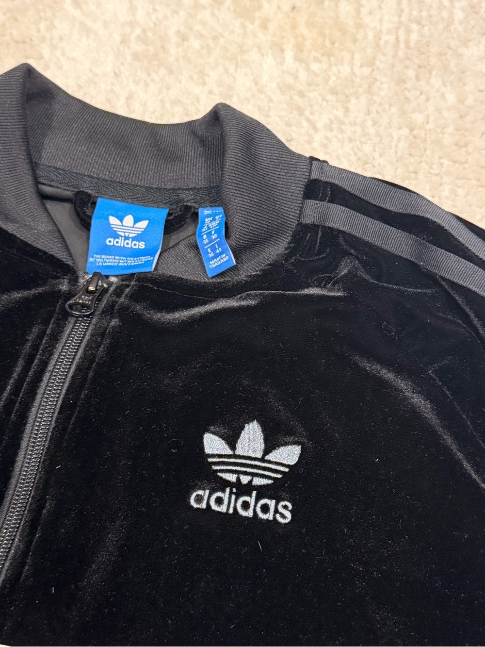 Adidas Originals Black Velour Track Jacket Trefoil Size S - Picture 3 of 7